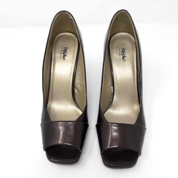 Mossimo Peep Toe Chocolate Brown Heels - Picture 1 of 4